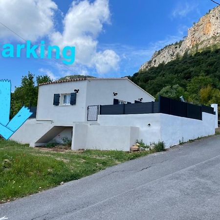 Maison Avec Jardin, Parking Entre Mer Et Montagne Le Revest-le-Eaux Exterior foto
